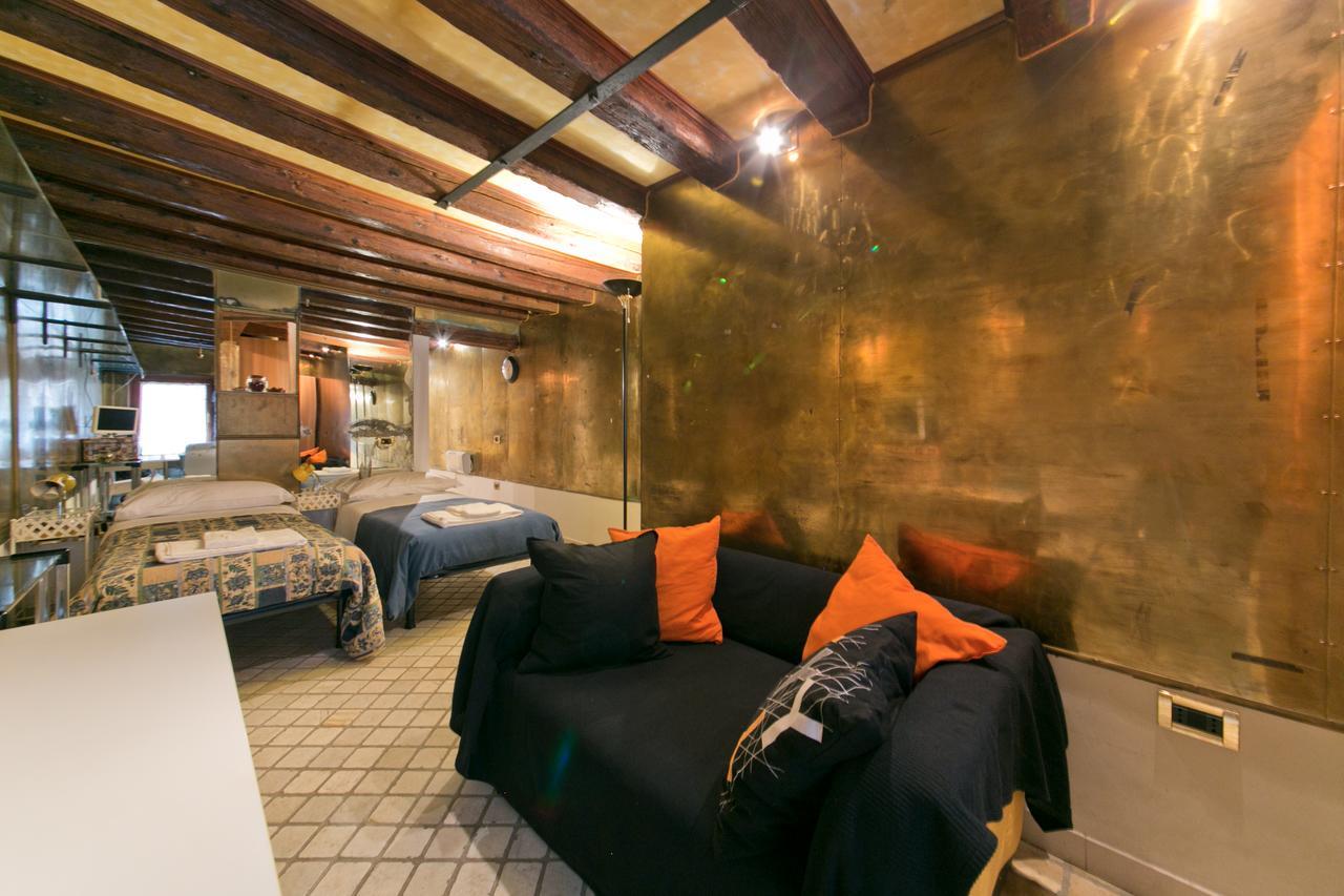 Apartment Budget San Marco Venesia Bagian luar foto