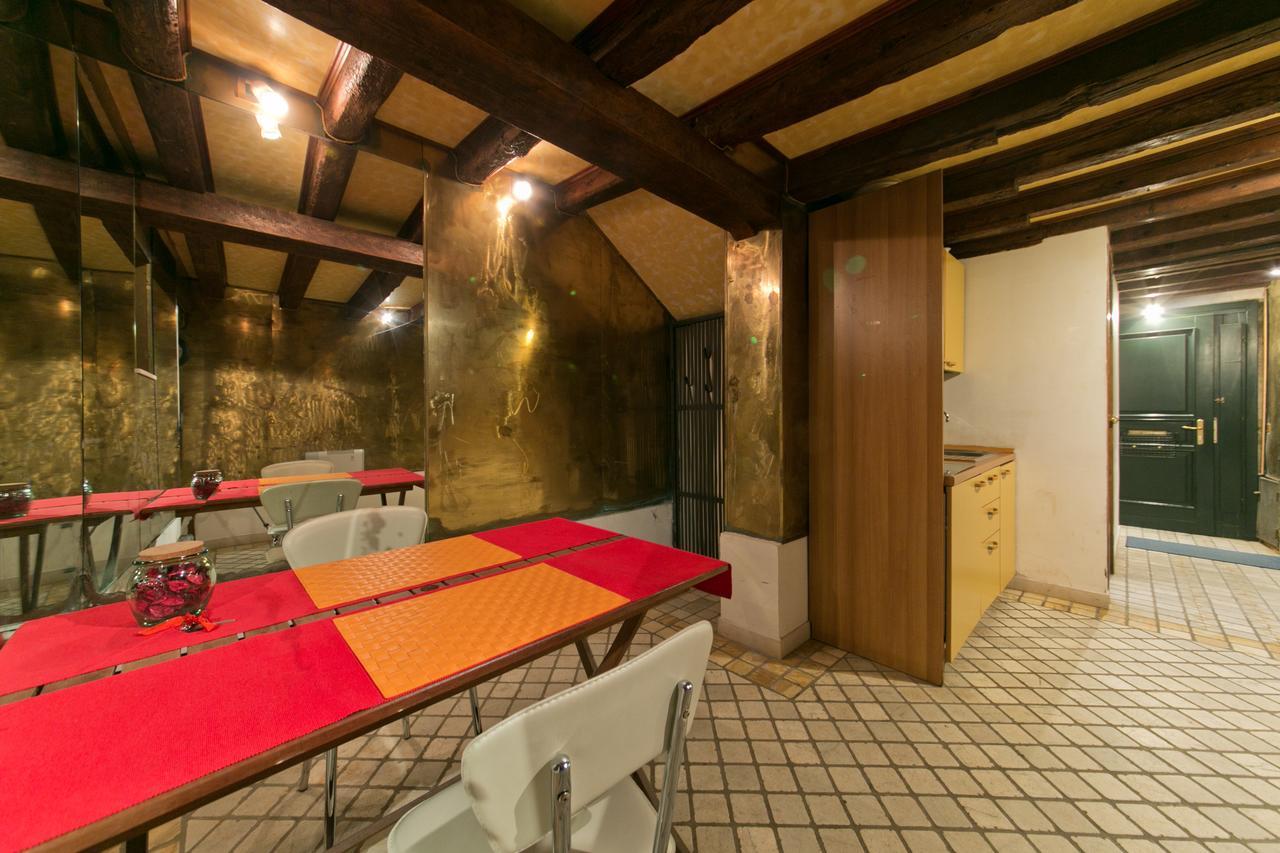 Apartment Budget San Marco Venesia Bagian luar foto